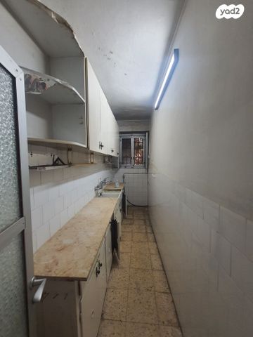 דירת גן, מרדכי היהודי, בקעה, ירושלים