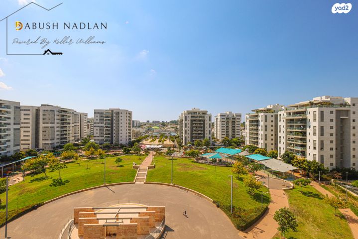 גג/ פנטהאוז