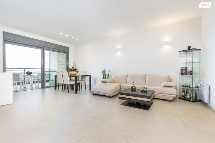 דירה, רמת שרת, ירושלים