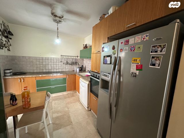 דירה, הלוטוס, קרית הפרחים - 2005, רעננה