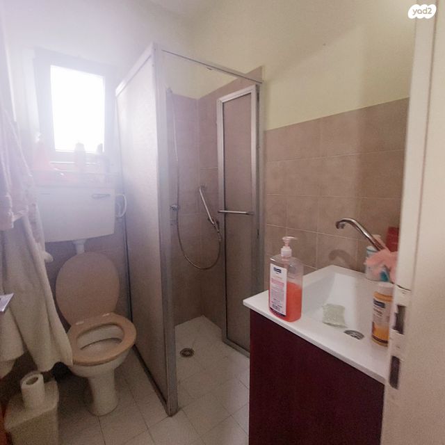 דירה, צאלון 3, אבן גבירול, רחובות