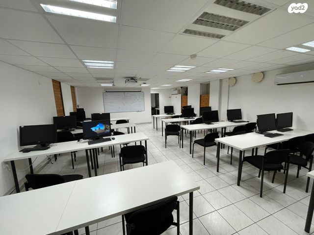 משרדים, חיפה