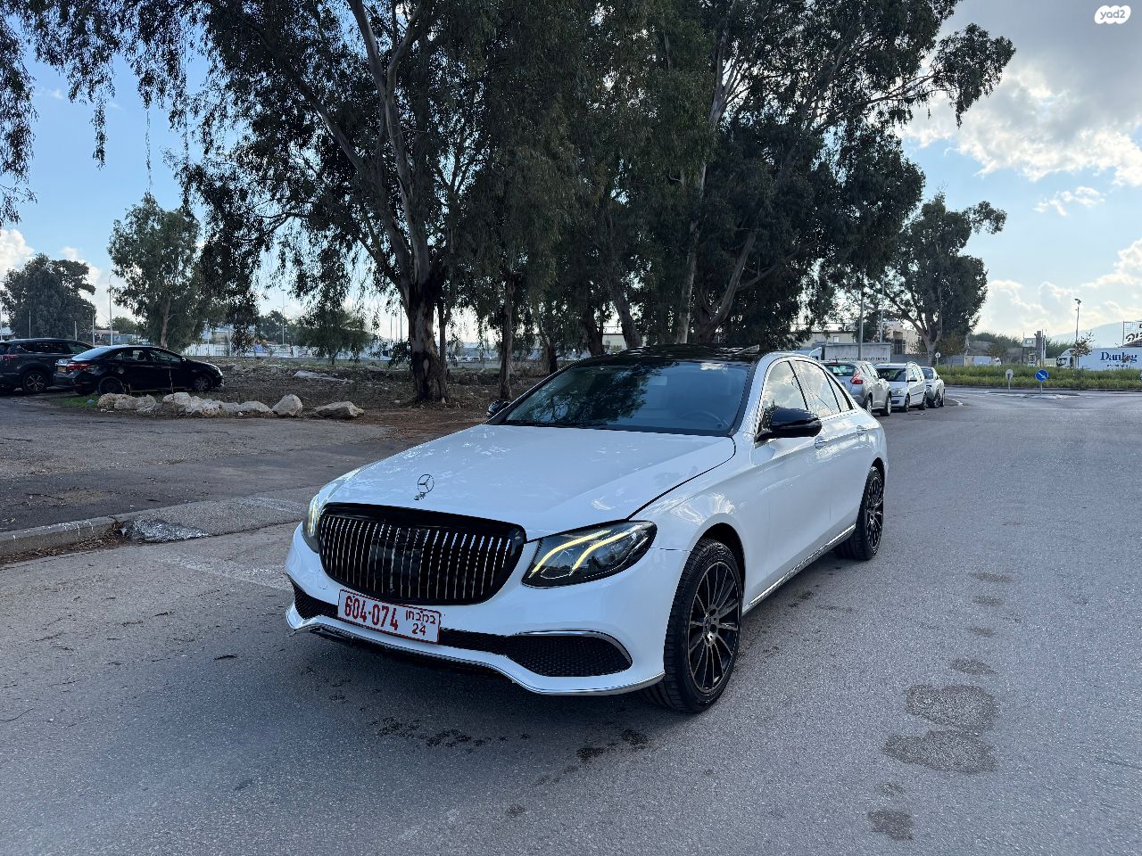 מודעת רכב מרצדס-בנץ E-class