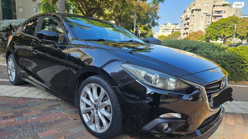 מאזדה 3