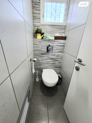 דירה, הרב נורוק, קרית הרצוג, בני ברק