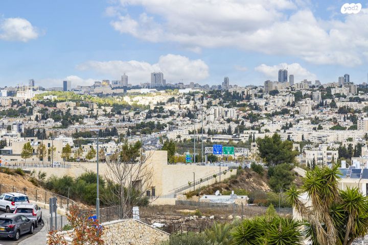 דירה, הסיגלית, גילה, ירושלים