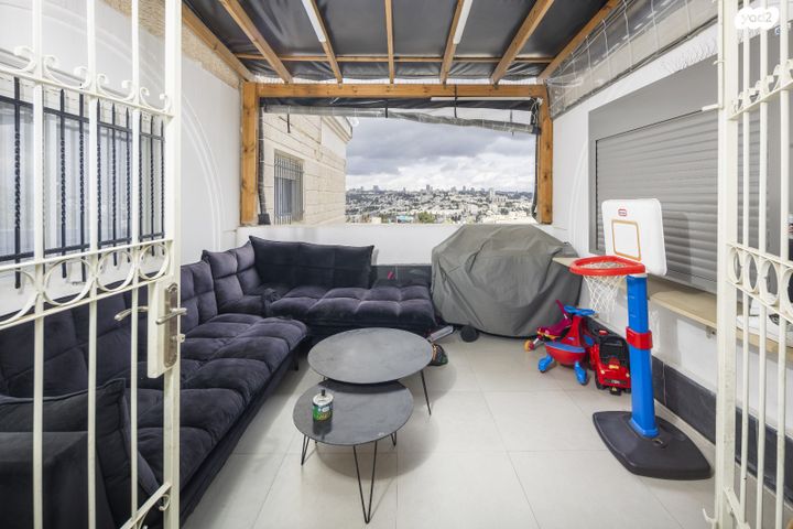 דירה, הסיגלית, גילה, ירושלים