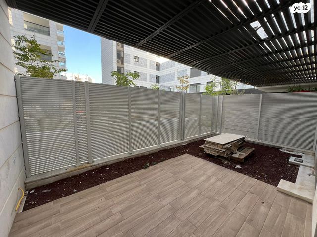 דירת גן, דרך משה דיין 34, כפיר, נווה כפיר, תל אביב יפו