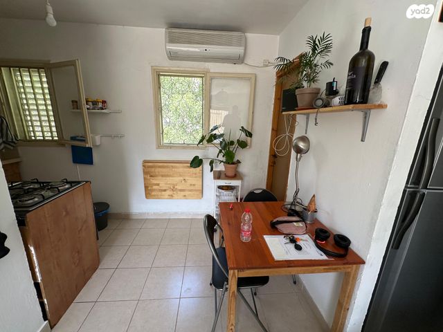 דירה, שמעון בר גיורא, שכונה ד', באר שבע