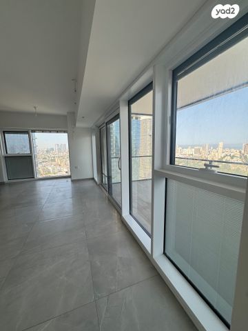 דירה, אריאל שרון, סיטי, גבעתיים