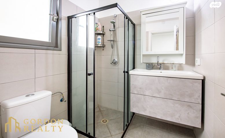 דירה, רועי קליין 1, נווה שמיר רמת בית שמש ה-1, בית שמש