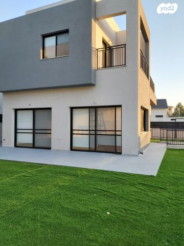 בית פרטי/ קוטג', בנימינה גבעת עדה