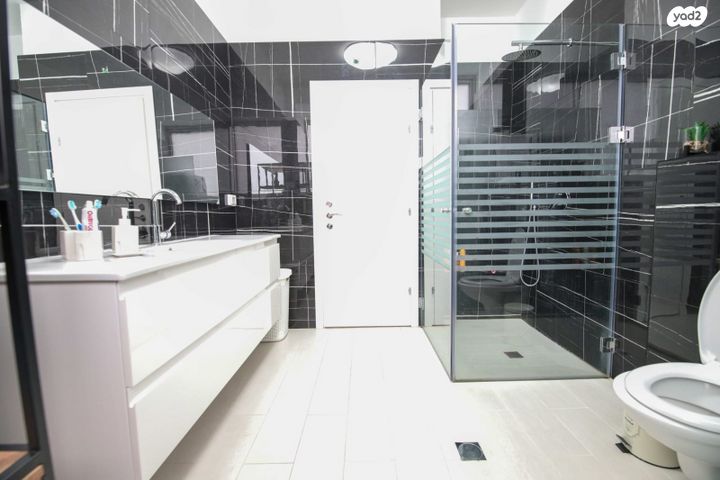 בית פרטי/ קוטג', האורן 4, גבעת אלונים, כפר יונה