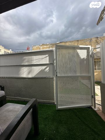 דירה, חנה סנש 17, מוצקין הותיקה, קרית מוצקין