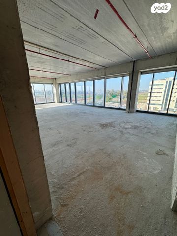 משרדים, הוד השרון