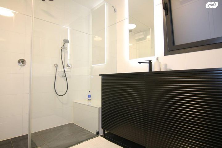 דירה, שכונת הראשונים, רמת גן