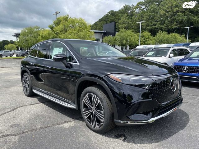מרצדס-בנץ EQS SUV
