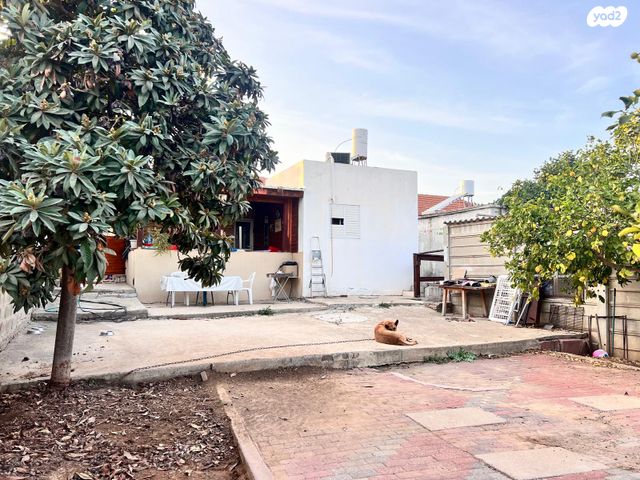 בית פרטי/ קוטג', השומר 13, נאות המייסדים, שדרות