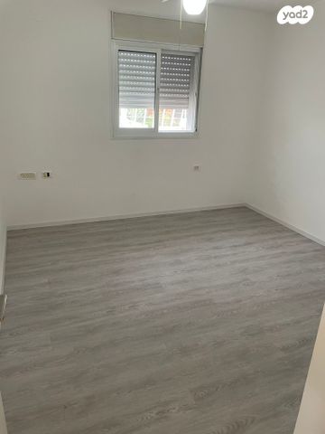 דירה, נחלת עדה, הרצליה