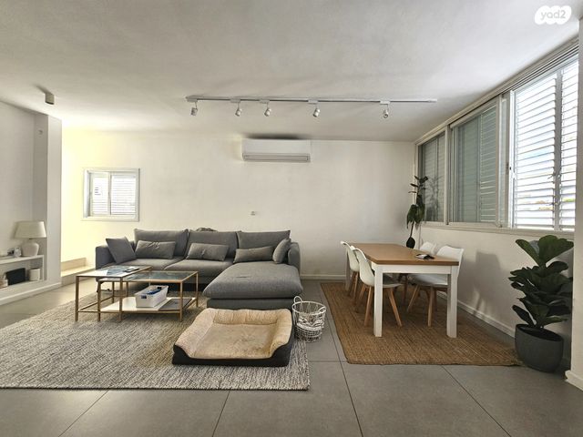 דופלקס, ברנשטיין כהן, לב תל אביב, לב העיר צפון, תל אביב יפו