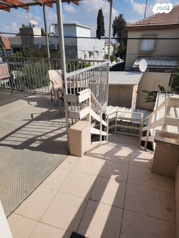 דירה, דיזרעאלי 64, לוד