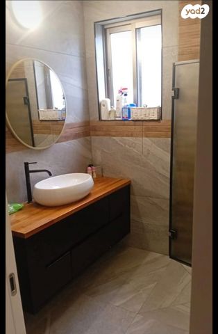 בית פרטי/ קוטג', גבים, ערד