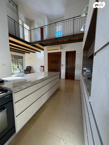 בית פרטי/ קוטג', יהושוע בן חנניה, אבן גבירול, רחובות