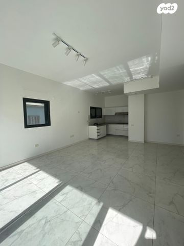 דירה, גאולה, כרם התימנים, תל אביב יפו