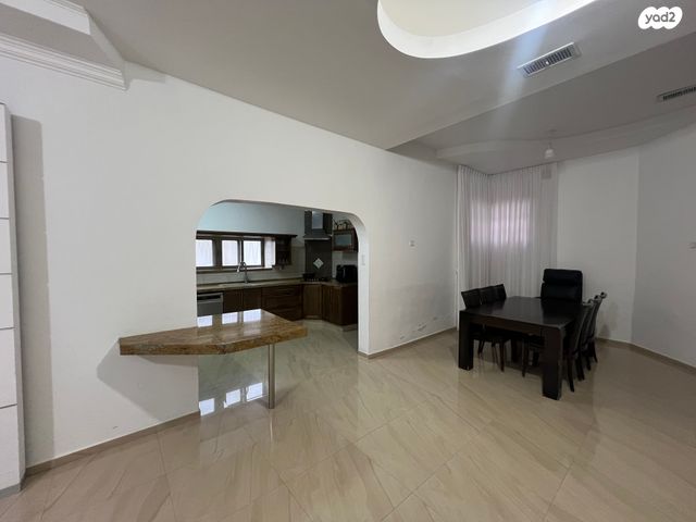 בית פרטי/ קוטג', אופקים