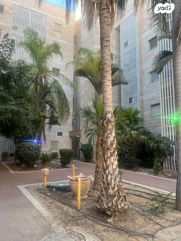 דירה, משה קהירי 35, רמות הרכס, באר שבע