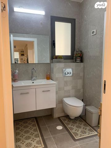 דירת גן, נתיבות מערב, נתיבות