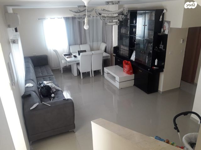 גג/ פנטהאוז, קרית טבעון