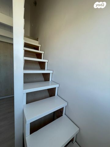 דירה, נחלת עדה, הרצליה