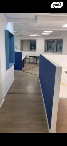 משרדים, התדהר, אזור תעשייה קרית אתגרים, רעננה