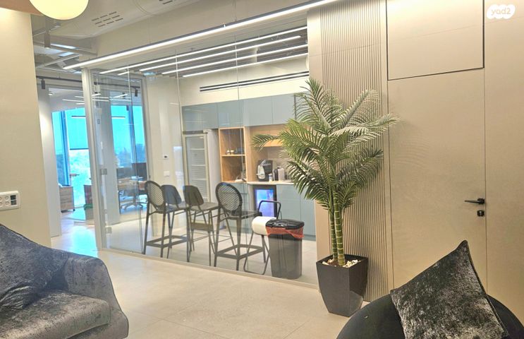 משרדים, צומת סביון, קרית אונו