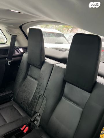 לנד רובר דיסקברי ספורט