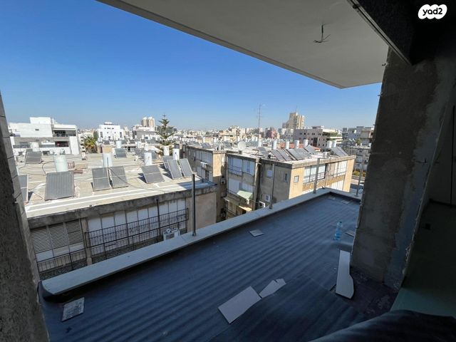 דירה, צבי הירשפלד, רמז, מערב ותיק, ראשון לציון