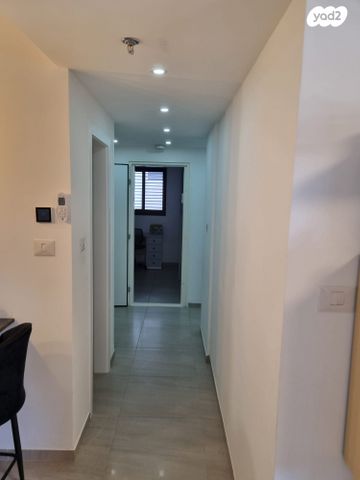 דירה, החילות 12, נרקיסים, ראשון לציון