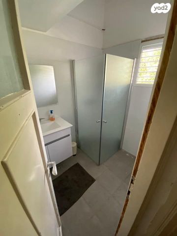 דירה, גולדברג, תל אביב יפו