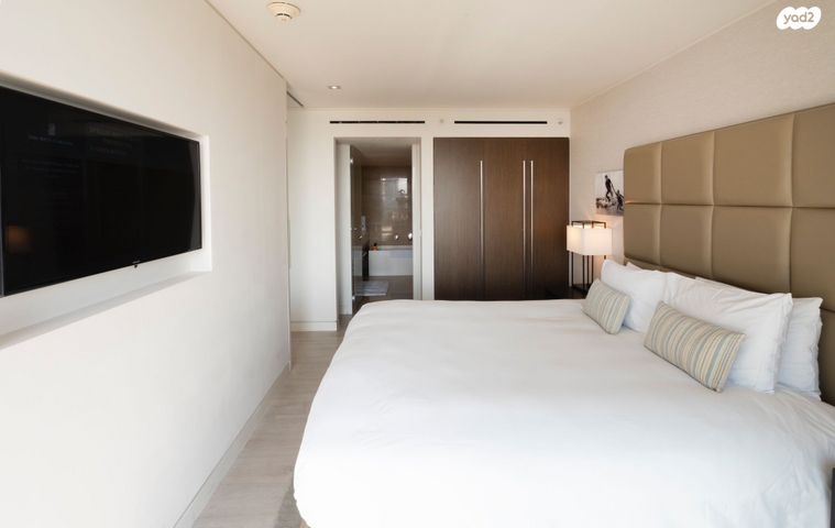 דירה, הרצליה