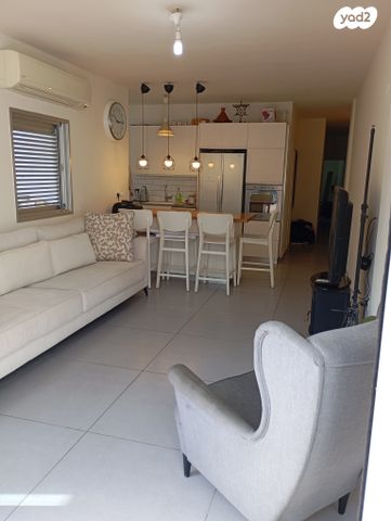 דירה, סוקולוב, רוטשילד עצמאות, בת ים