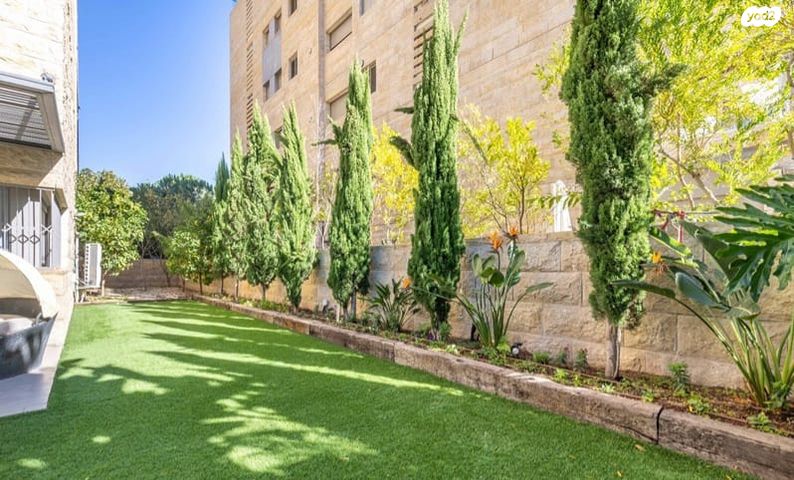 דירת גן, רמת דניה, ירושלים