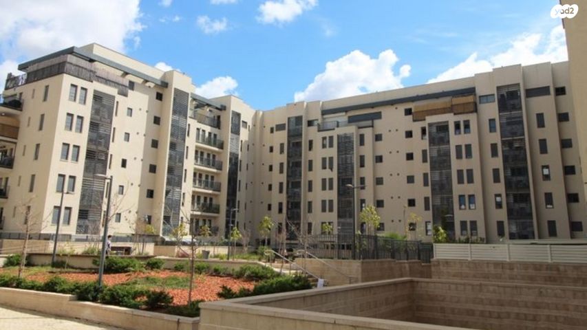 הרב אלנקווה 44