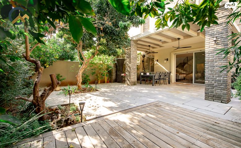 בית פרטי/ קוטג', מתחם 200, הוד השרון