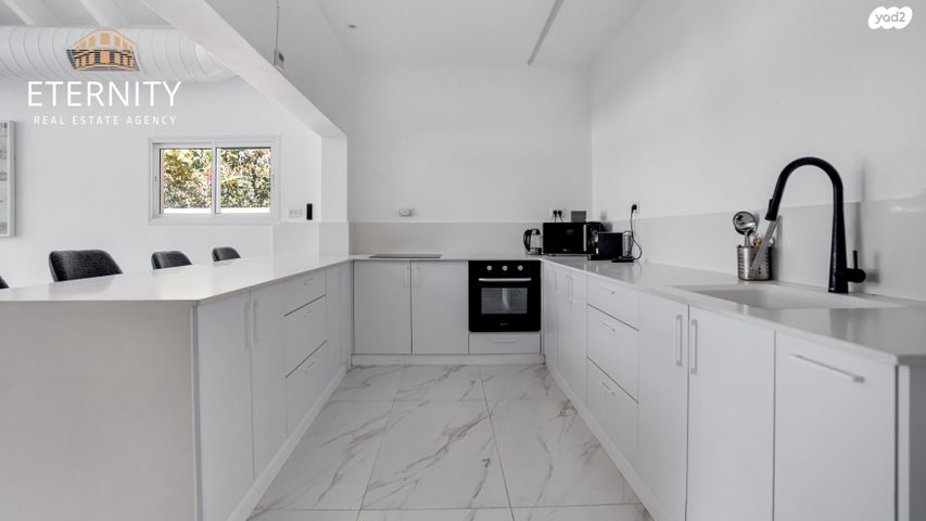 בית פרטי/ קוטג', אלי לנדאו 111, הרצליה פיתוח, הרצליה