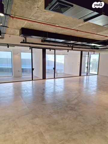 משרדים, ליאונרדו דה וינצ'י, גני שרונה, קרית הממשלה, תל אביב יפו