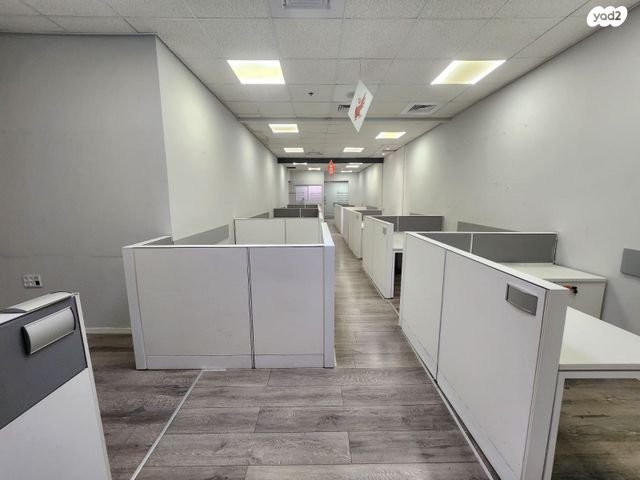 משרדים, יוזמה, אזור תעשיה, טירת כרמל