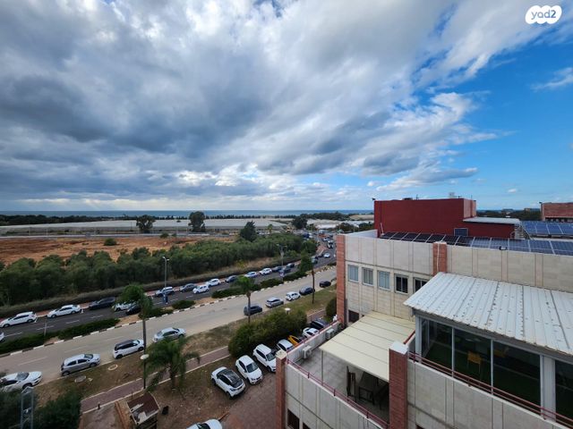 משרדים, יוזמה, אזור תעשיה, טירת כרמל