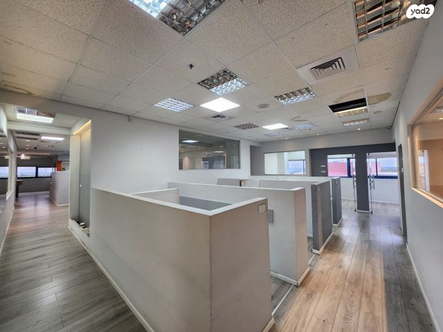 משרדים, יוזמה, אזור תעשיה, טירת כרמל