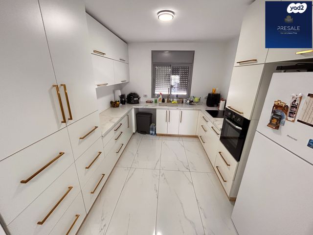 דירה, אירוסים, מבוא שקד, ערד